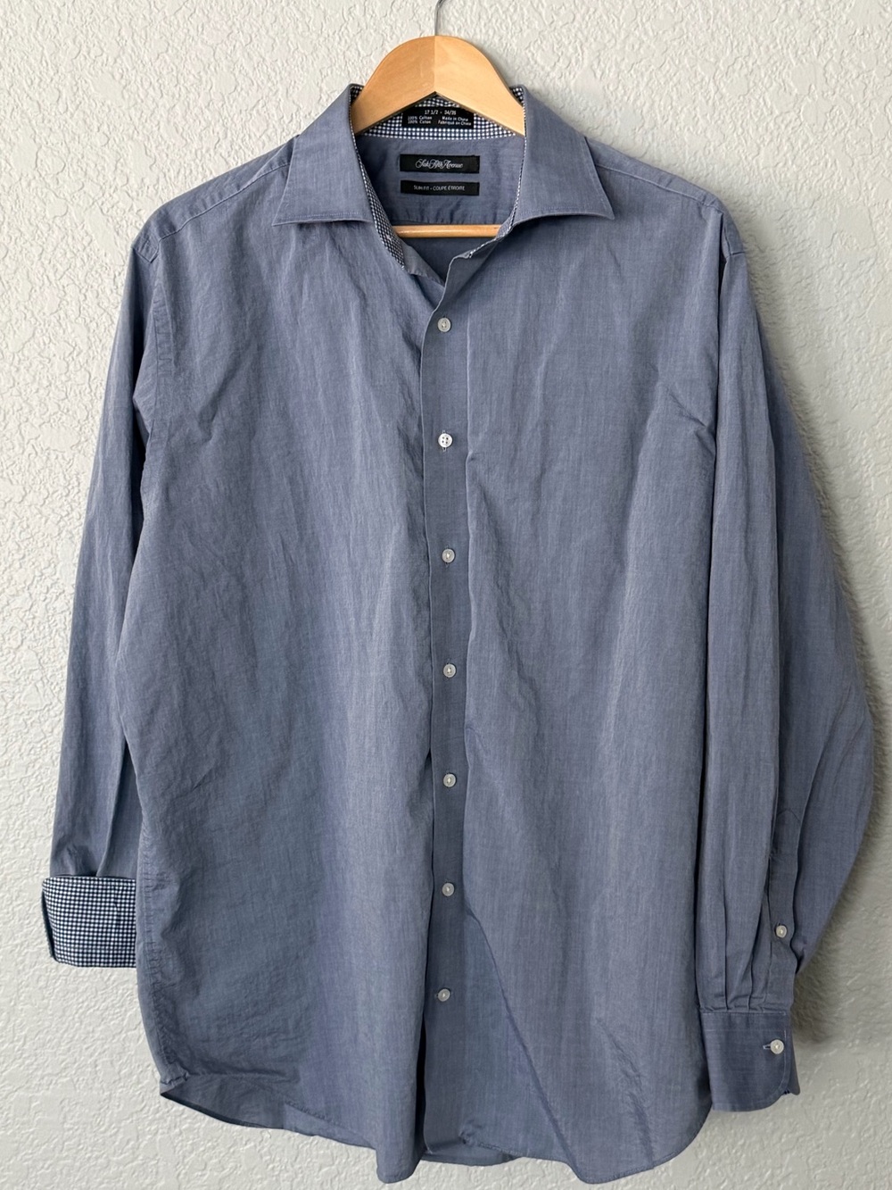 Saks Fifth Avenue Men’s Light Blue Button-Up Dress Shirt size 17 1/2 34/35